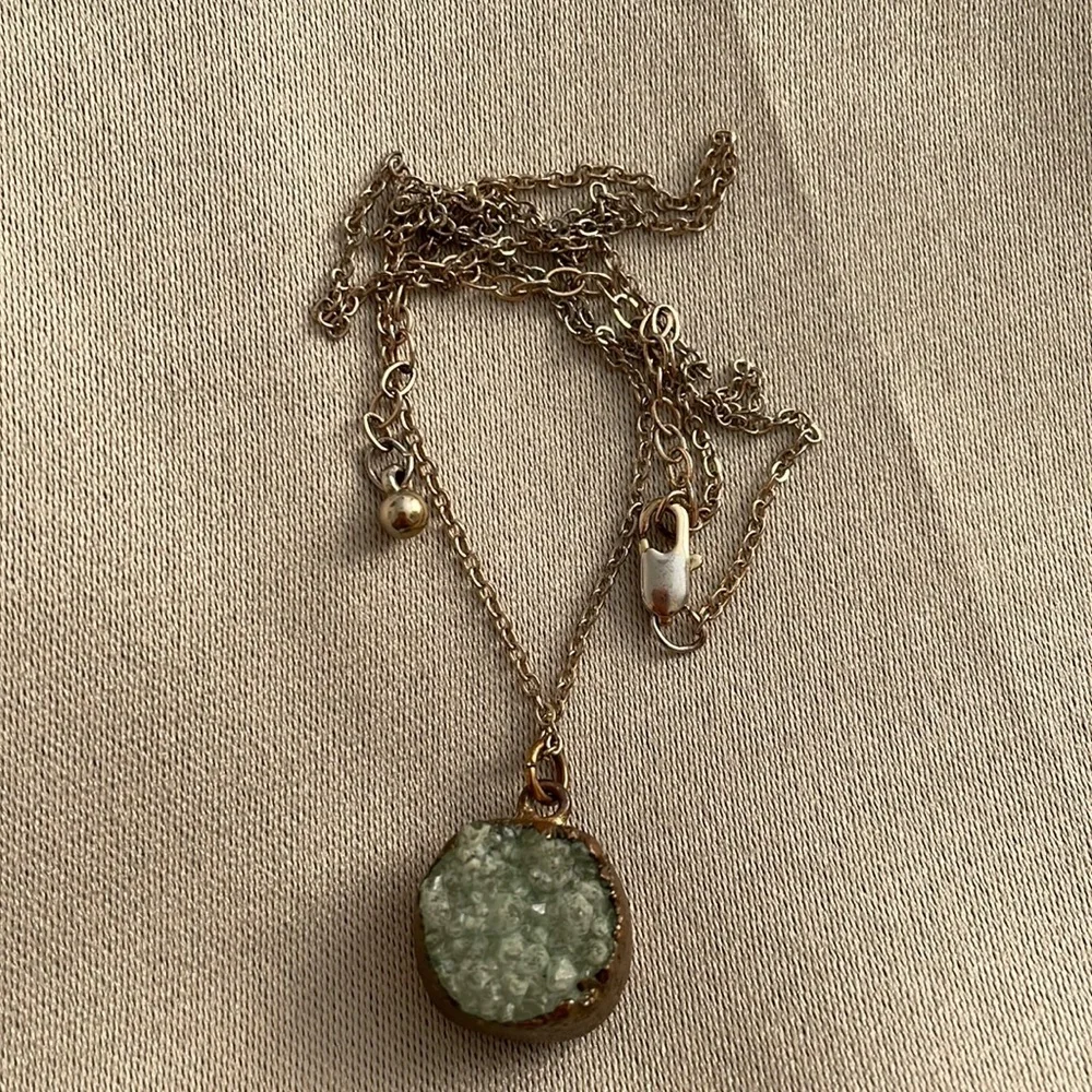 antique quartz necklace - Picture 1 of 3